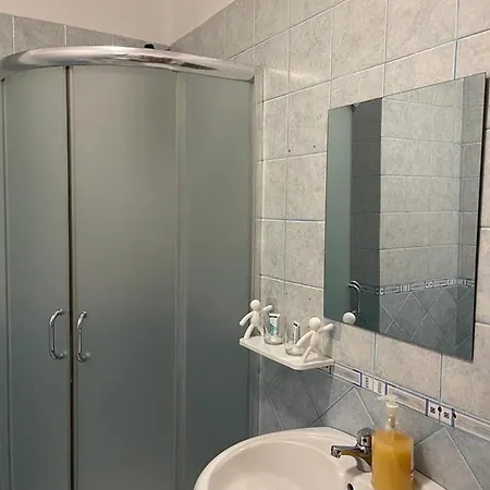 City Center Apartment *
